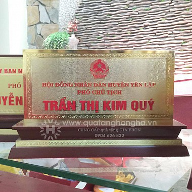 Biển chức danh Huyện Yên Lập