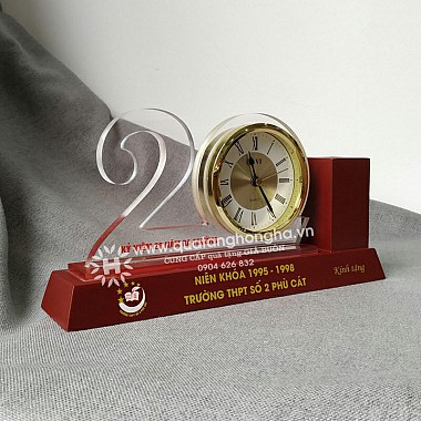 Đồng hồ để bàn savi - quà tặng kỷ niệm 20 năm ra trường - số 20 kỷ niệm